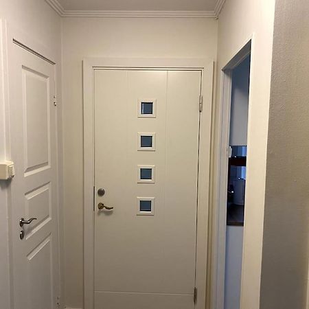 Lovely 2 Bedroom Apartmen With Free Parking Bergen Exterior foto